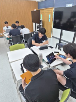 활동북과 함께 배우는 반도체 — 도래울고등학교 ‘똑똑 주식대결’ AI 반도체 전쟁 수업 후기